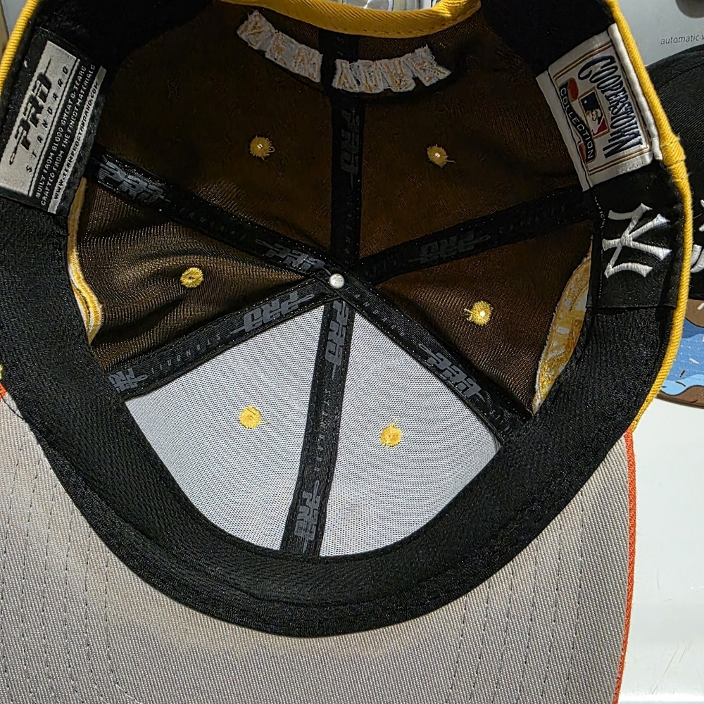Bundle 3 Caps - Picture 9 of 9
